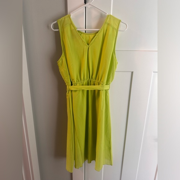 Vibrant color knee length dress sz Large - Picture 2 of 6